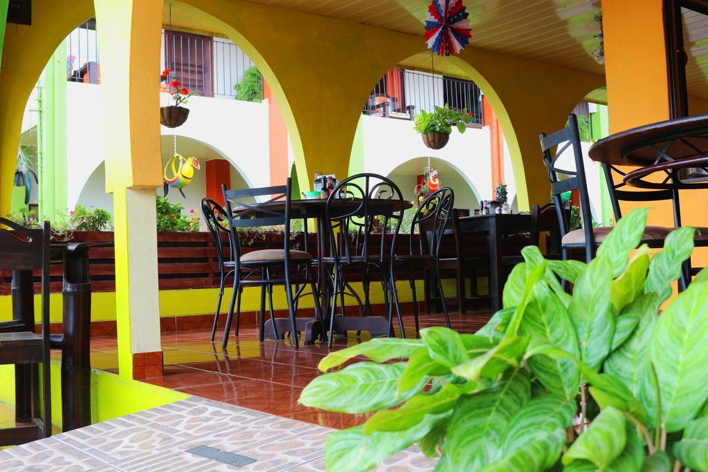 Hotel Las Flores Fortuna La Fortuna Eksteriør billede