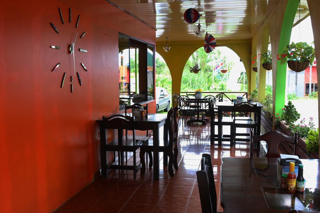 Hotel Las Flores Fortuna La Fortuna Eksteriør billede