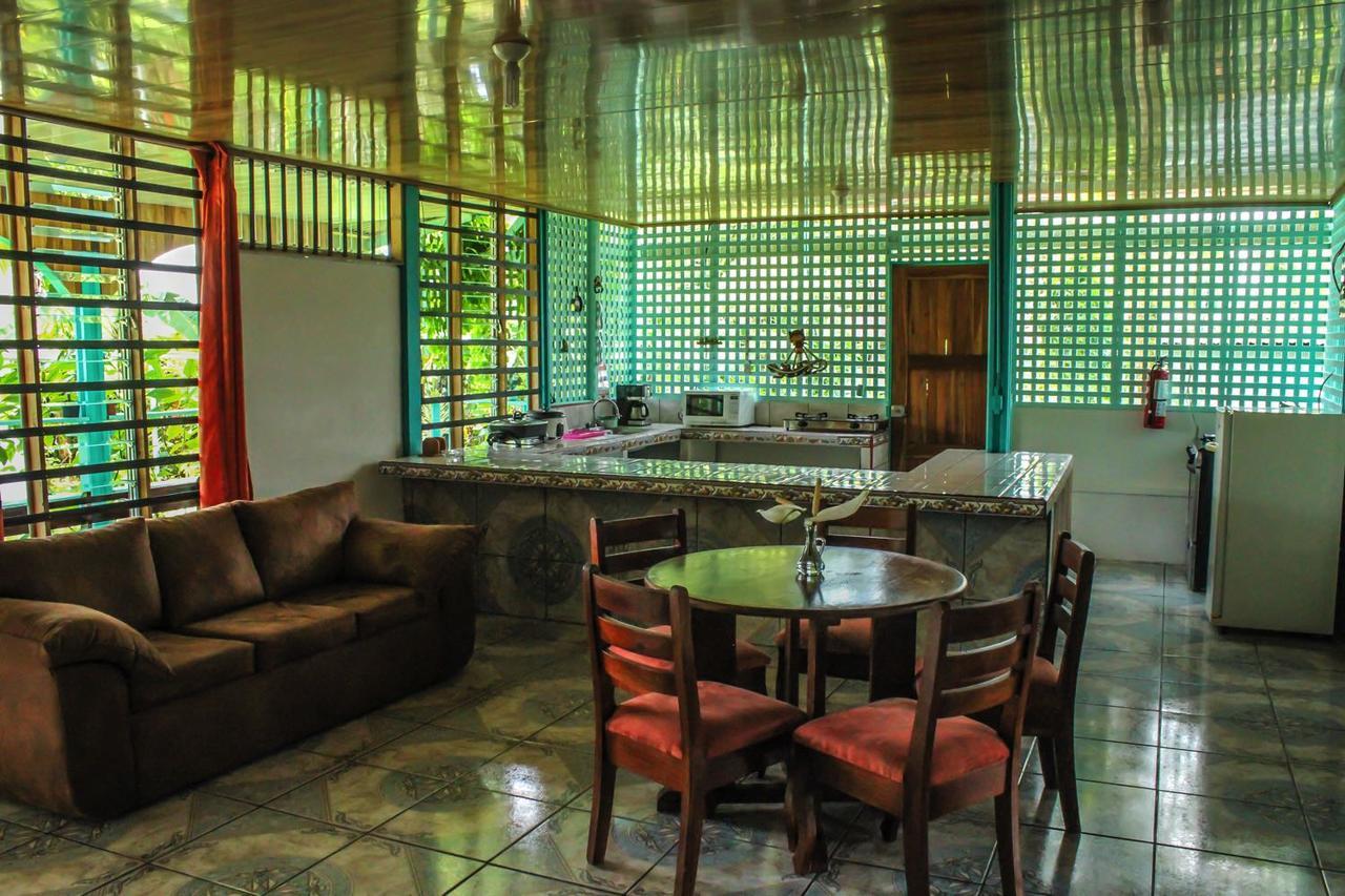 Hotel Las Flores Fortuna La Fortuna Eksteriør billede