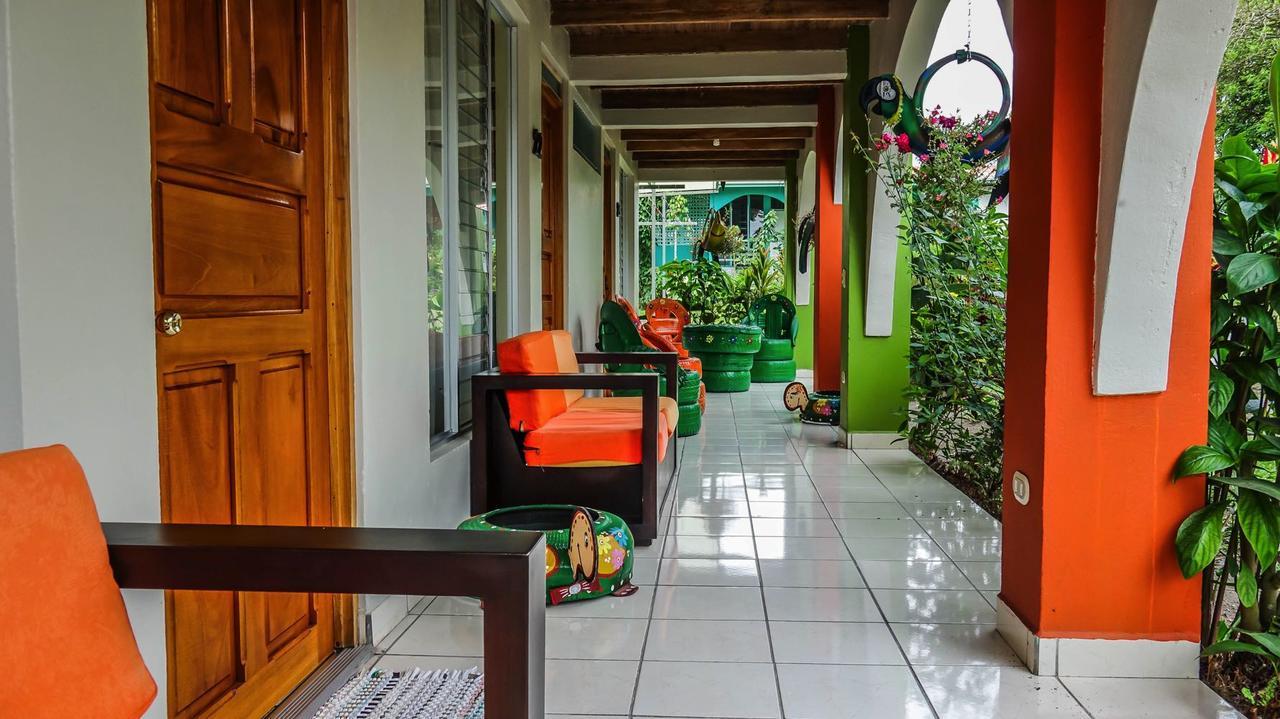 Hotel Las Flores Fortuna La Fortuna Eksteriør billede